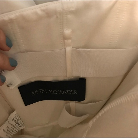 Justin Alexander Wedding dress - Picture 5 of 7